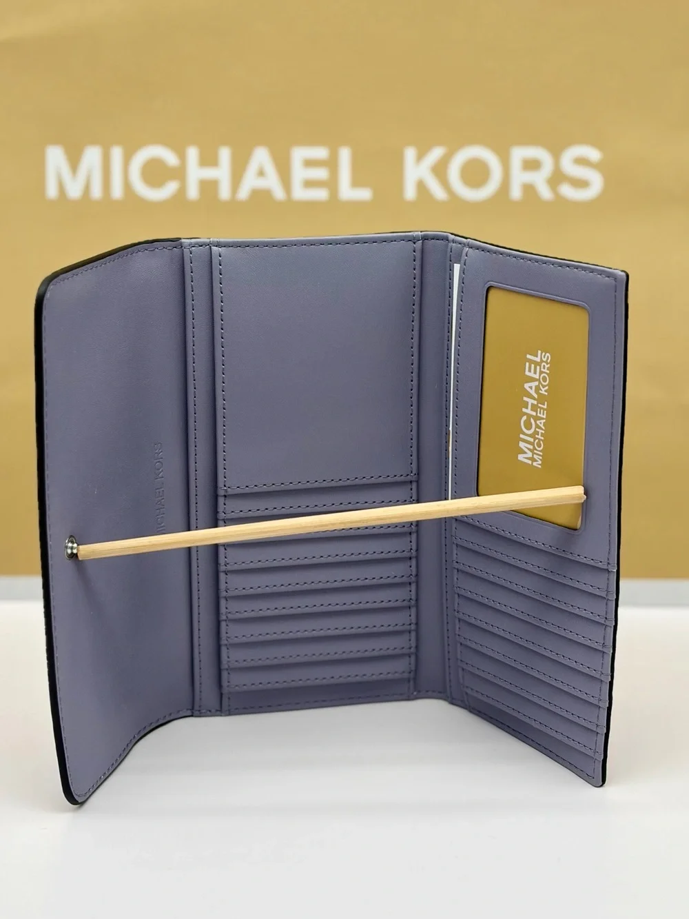 Michael Kors Two-Tone Jet Set Travel Trifold Wallet Lilac Multi